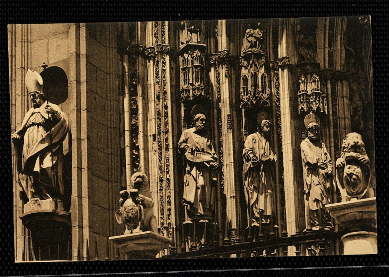 Toledo : Catedral - Detalle de la Puerta de los Leones / L. Roisin, fot.-. [Imagen]