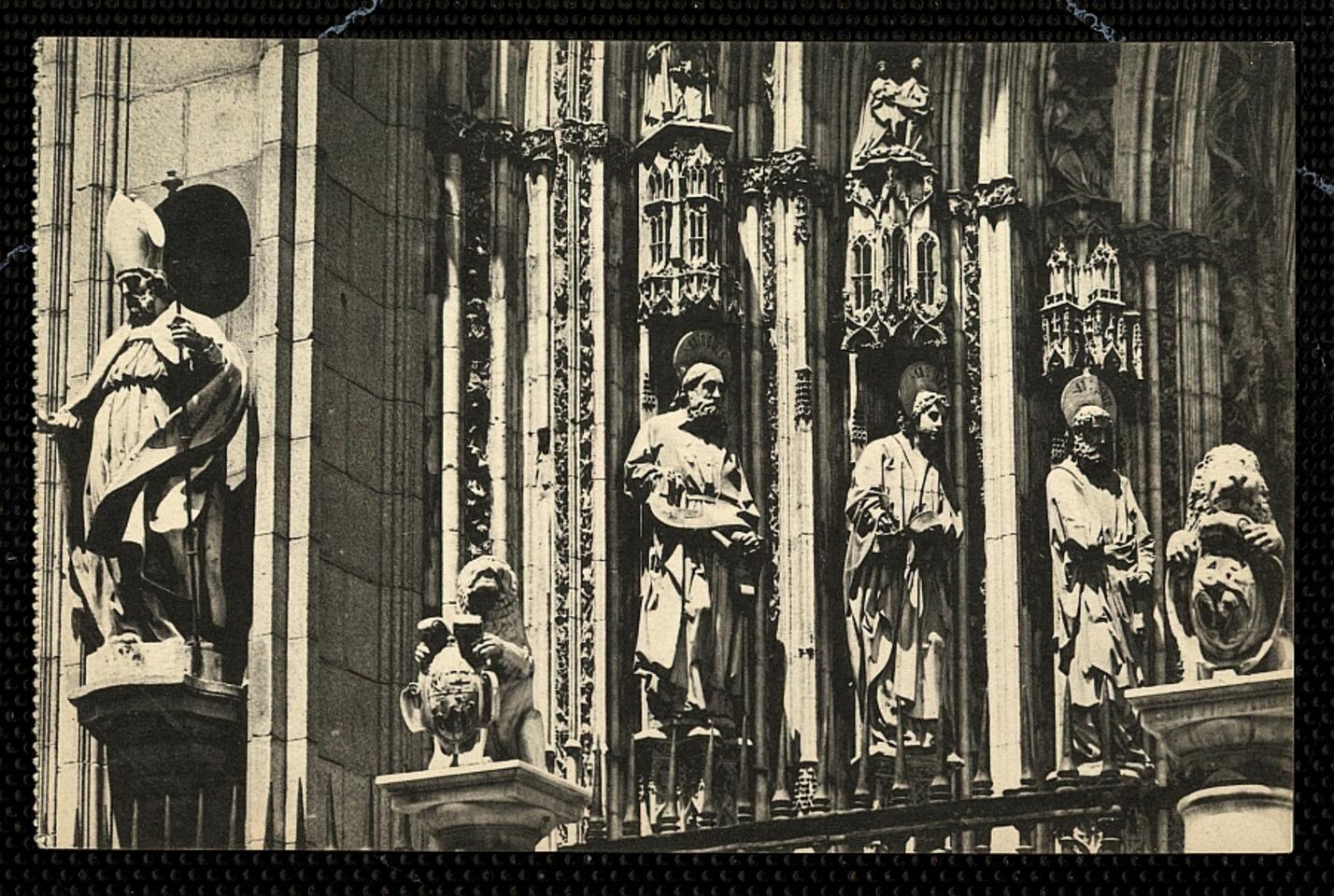 Toledo : Catedral - Detalle de la Puerta de los Leones / L. Roisin, fot.-. [Imagen]