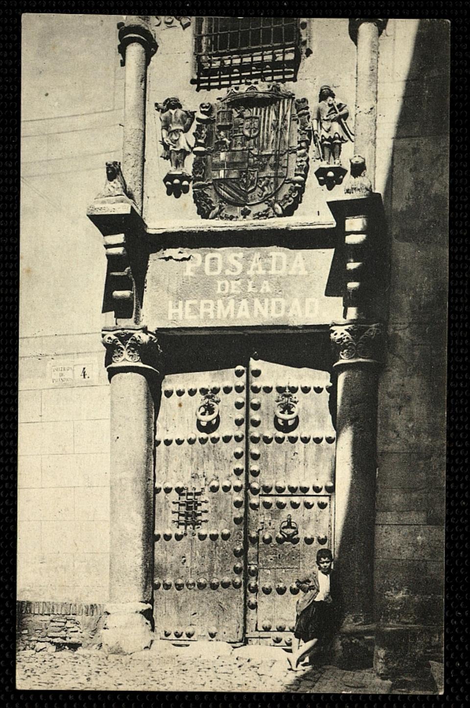 Toledo : Posada de la Hermandad / L. Roisin, fot.-. [Imagen]